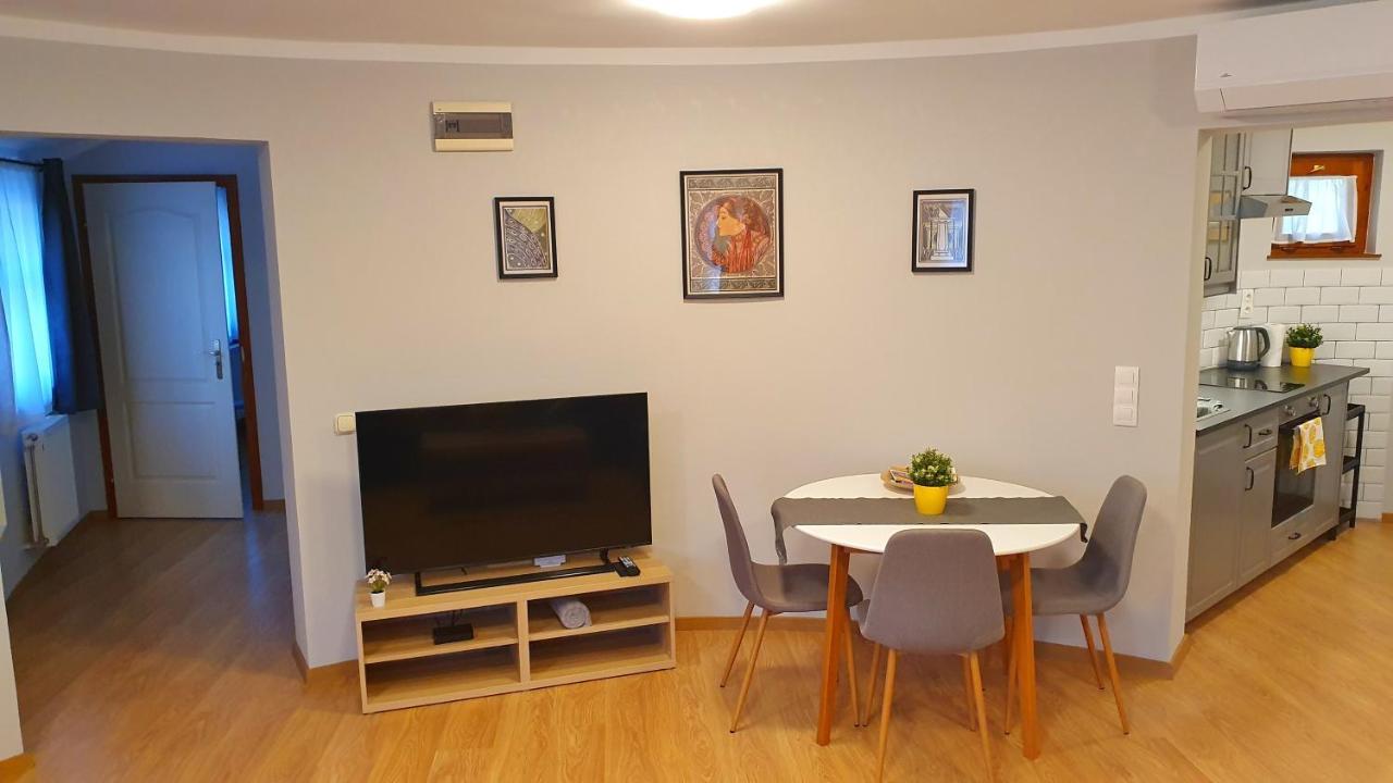 Danubia Apartman Esztergom Exterior foto
