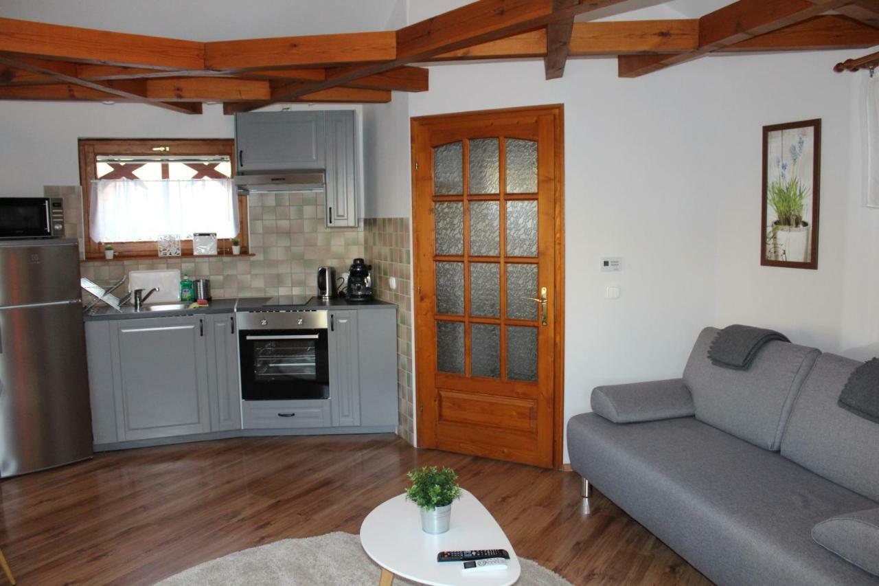 Danubia Apartman Esztergom Exterior foto